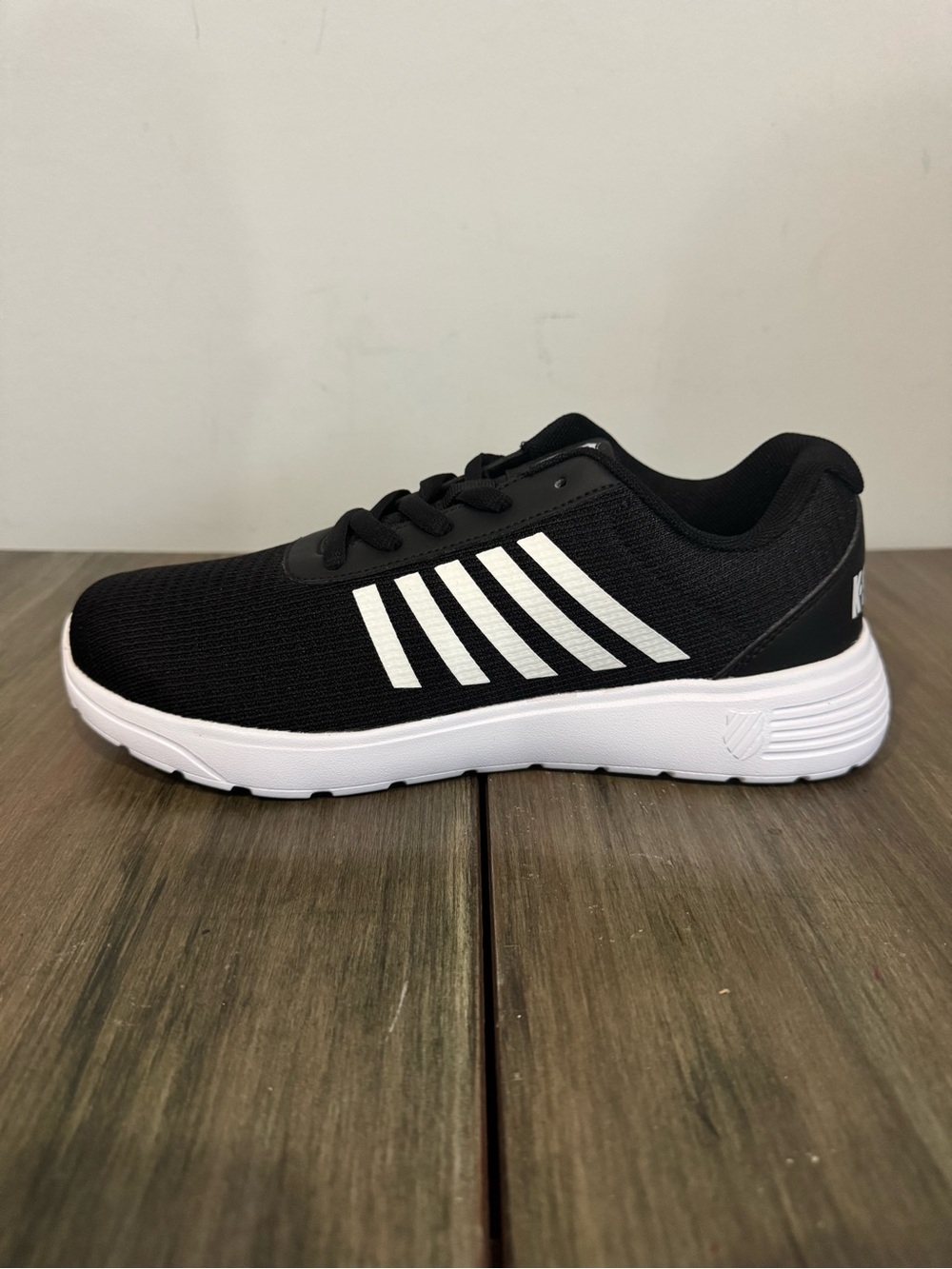 K-SWISS ARROYO MEN LOW SHOES